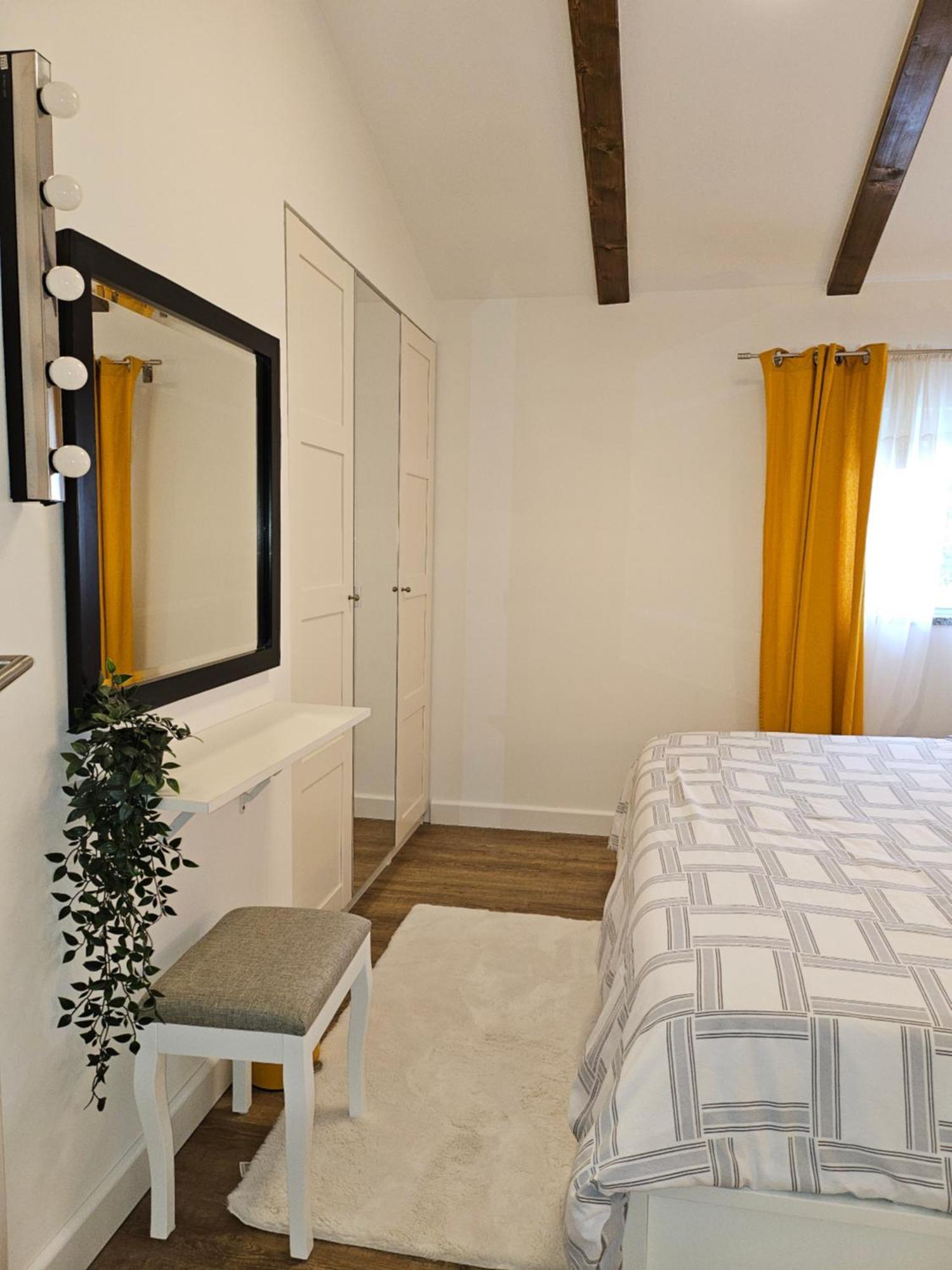 Apartman Pojine Gabonjin Ngoại thất bức ảnh