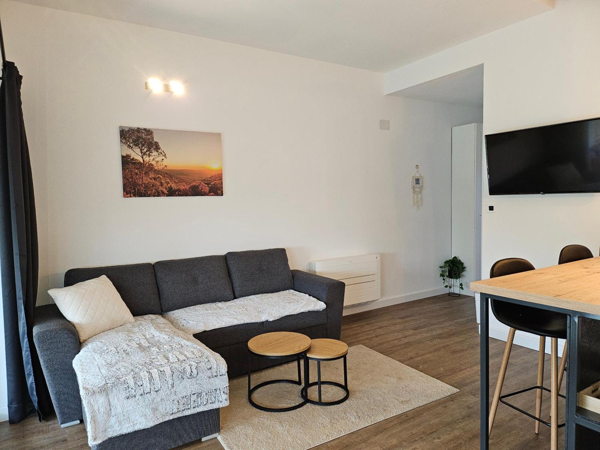 Apartman Pojine Gabonjin Ngoại thất bức ảnh