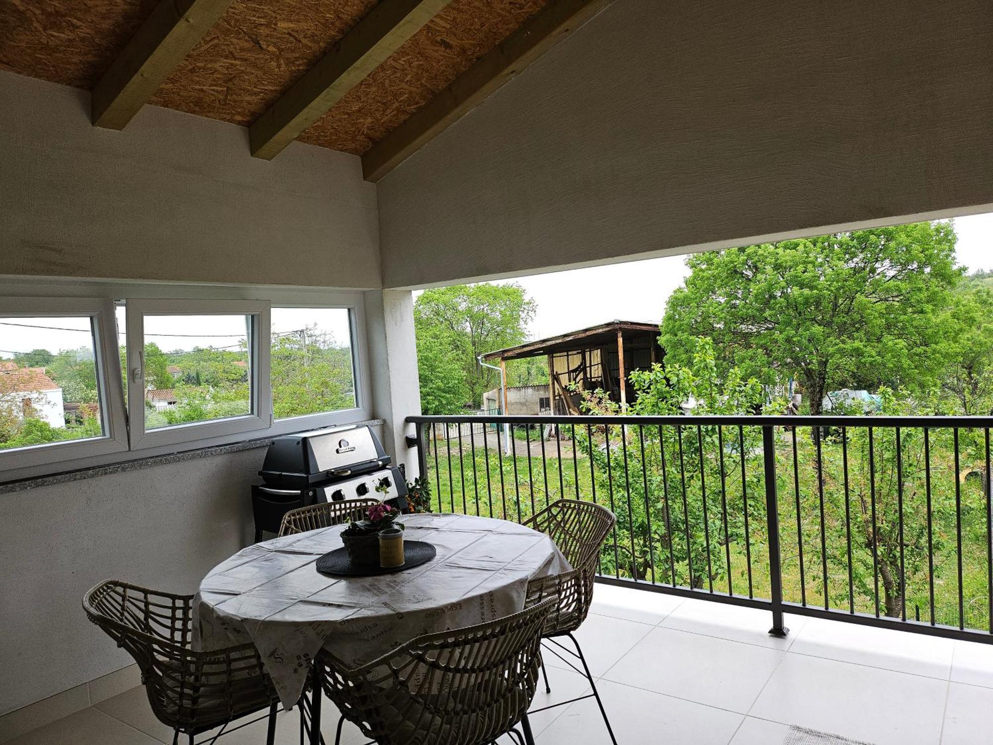 Apartman Pojine Gabonjin Ngoại thất bức ảnh